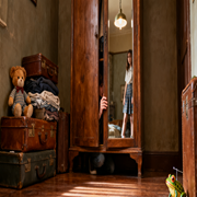 梦见和朋友玩捉迷藏藏得好咋意思